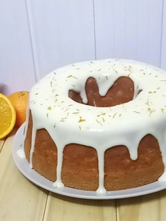 Una foto de Torta de naranja esponjosa