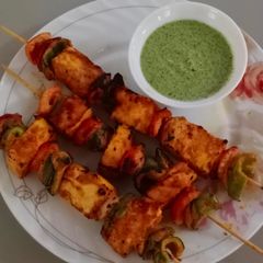 A picture of Tandoori paneer Tikka.