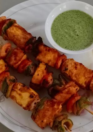 A picture of Tandoori paneer Tikka.