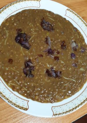 عکسی از دستور شوربای عدس سبز