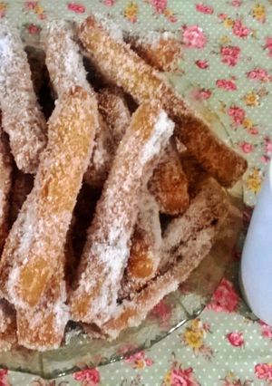 Una foto de Churros fáciles rústicos (Sin churrera ni manga)