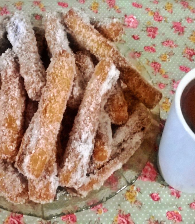 Una foto de Churros fáciles rústicos (Sin churrera ni manga)