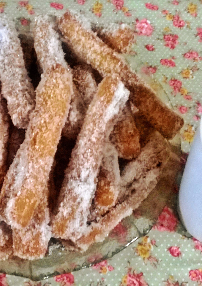 Una foto de Churros fáciles rústicos (Sin churrera ni manga)