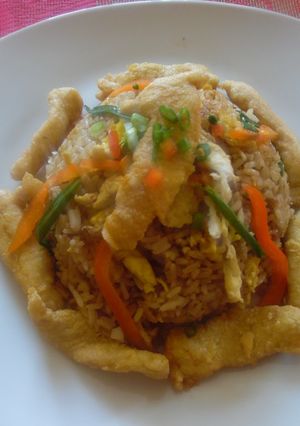 Una foto de Chaufa de Pescado| Estilo James Salaz