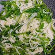 Rau bò khai xào bánh đa nắm Quỳnh Côi