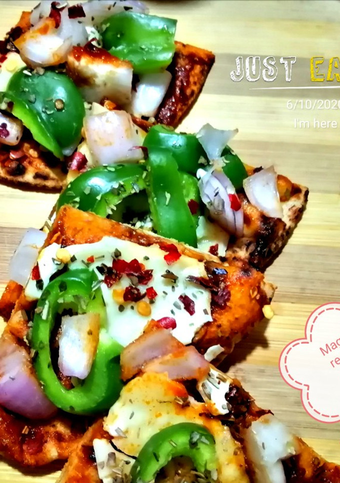 रोटी पिज़्ज़ा (roti pizza recipe in Hindi) रेसिपी मुख्य फोटो