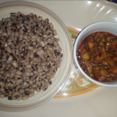 A picture of Beans & potato porridge soup.