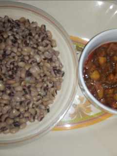 A picture of Beans & potato porridge soup.