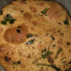 A picture of Methi puri.
