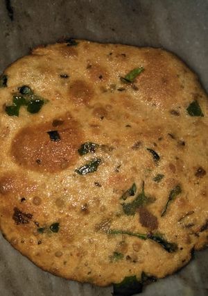 A picture of Methi puri.