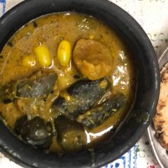 A picture of Rajwadi dhokli and Brinjal papdi sabji.