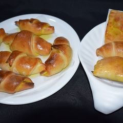 A picture of Walnut Cottage Cheese Stuffing Croissant.