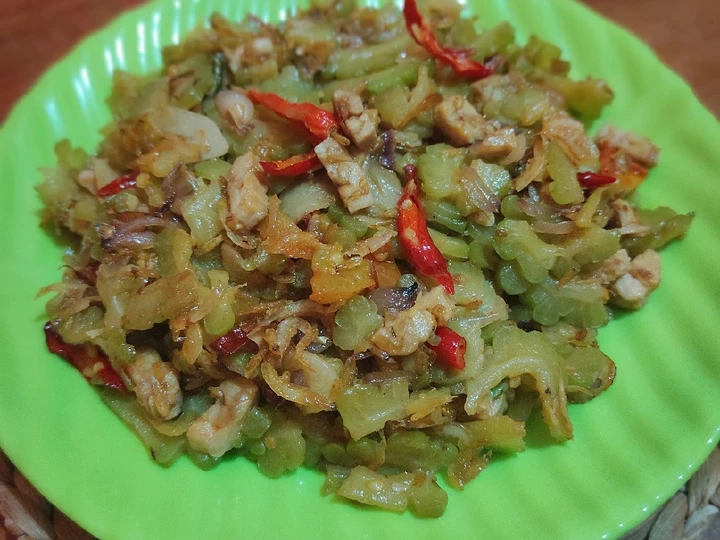 Cara Mudah Membikin Resep 330. Tumis Pare Udang Rebon yang Sempurna Anti Ribet, Bisa Manjain Lidah