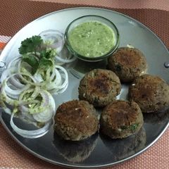 A picture of Veg galouti kabab.