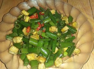 Foto resep Tumis Daun Bawang Merah