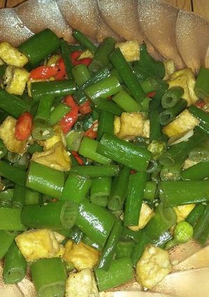 Foto resep Tumis Daun Bawang Merah