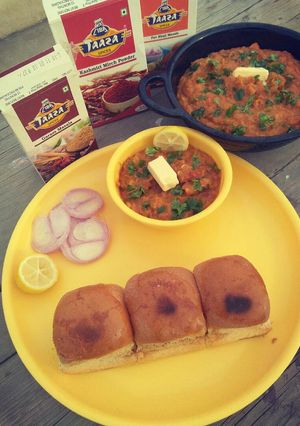 A picture of Pav bhaji.