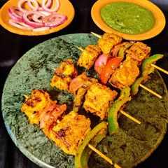 Walnut crunch tikka A picture of Walnut crunch tikka.