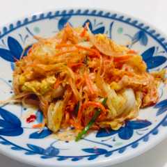 Una foto de Kimchi de col chino bechu gimchi 배추김치🇺🇾🇯🇵🇰🇷🇰🇵朝鮮漬(白菜キムチ)