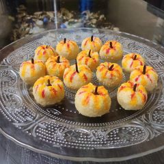 A picture of Paneer malai laddoo.
