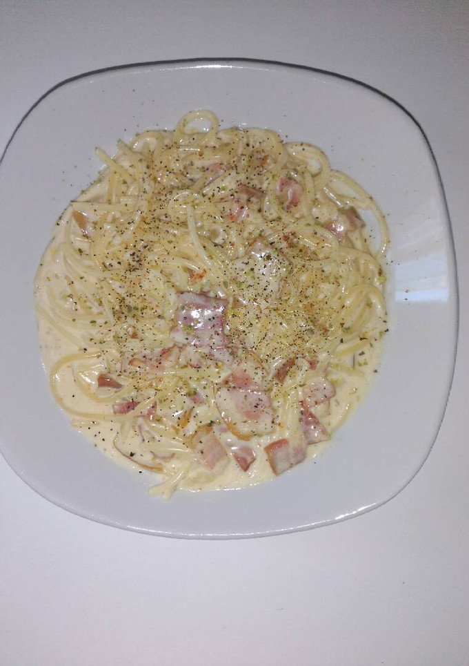 Una foto de Espaguetis a la carbonara