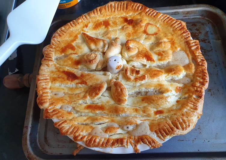 Recipe of Chicken Ham and Mushroom Pie in 15 Minutes for Family