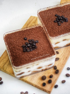 Foto resep Tiramisu Dessert Box