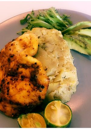 A picture of Grilled Chicken Brunch.