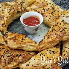 A picture of Mutton Mince Puff Pastry Patties.