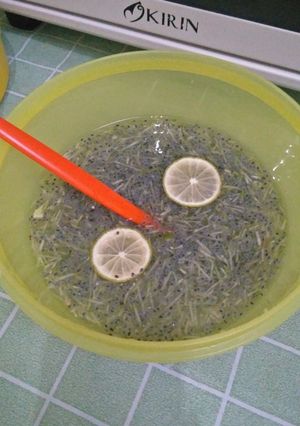 Foto resep Es timun serut selasih simple sirup