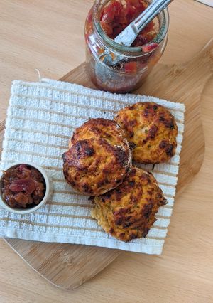 A picture of Squash Scones (no butter).
