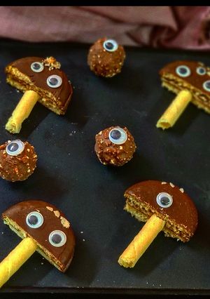 A picture of Ferrari dora choco bun devil Halloween eyes.