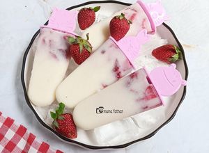 Foto resep Strawberry popsicle