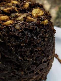 Una foto de BROWNIE Relleno con Coco🥥y Maní...!