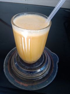 સંતરાનું જ્યુસ (Orangre Juice Recipe In Gujarati) રેસીપી મુખ્ય ફોટો