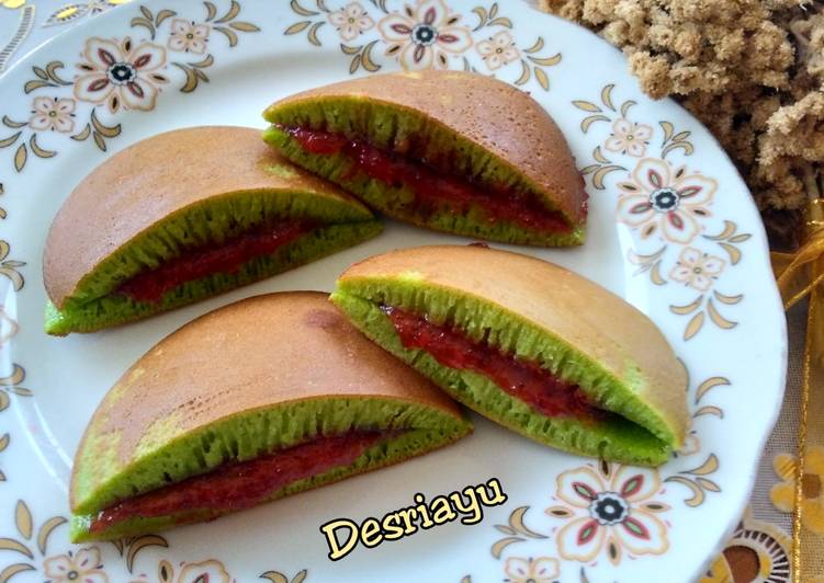 Pandan Dorayaki