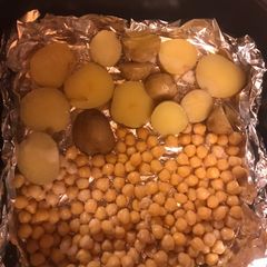 A picture of Air-fry potatoes and chicken pea.