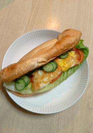 越式麵包夾蛋生菜 的食譜成品照片