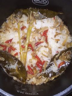 Foto resep Nasi Liwet Rice Cooker