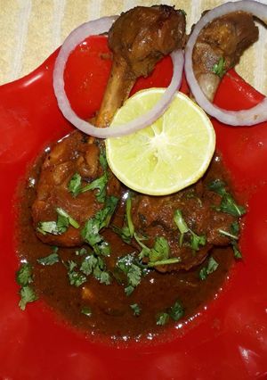 मसाला चिकन (Masala Chicken recipe in hindi) रेसिपी मुख्य फोटो