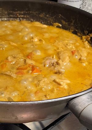 Una foto de Pollo al curry (con Casancrem)
