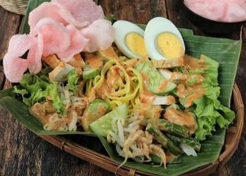 Easiest Way to Make Tasty Moms Gadogado Padang Cooked Mixed Veges w Peanut sauce 