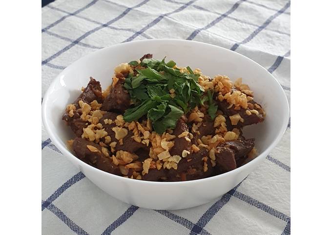 Thai Fried Beef with Garlic