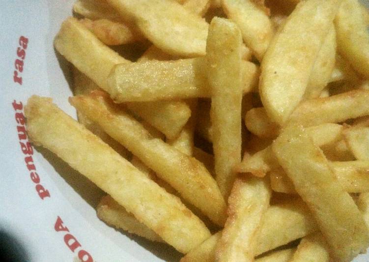 Langkah Mudah untuk Menyiapkan French fries (kentang goreng MCD kw) Anti Gagal