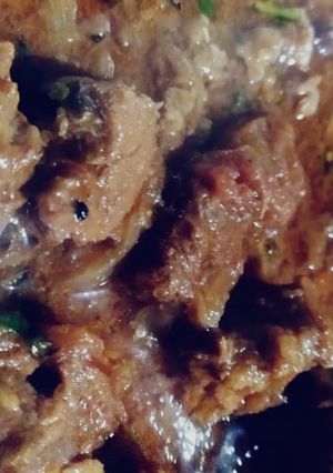 A picture of Beef karahi.