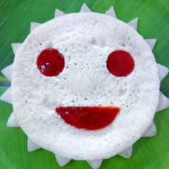 A picture of Smiley Sun Emoji Chilla.
