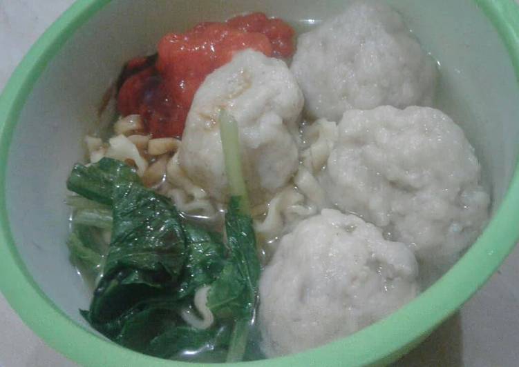 Langkah meracik Bakso Ikan Lele Lezat