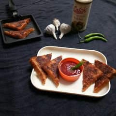 A picture of Garlic Spice Mix Grilled Toast.