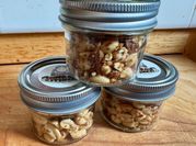 A picture of pounded peanuts