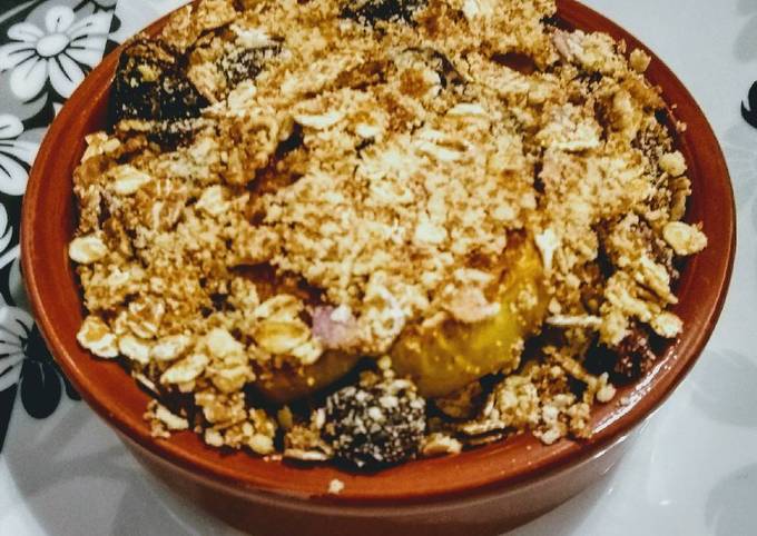 Easiest Way to Prepare Speedy Individual Baked Apple, Honey &amp; Cinnamon Crumble